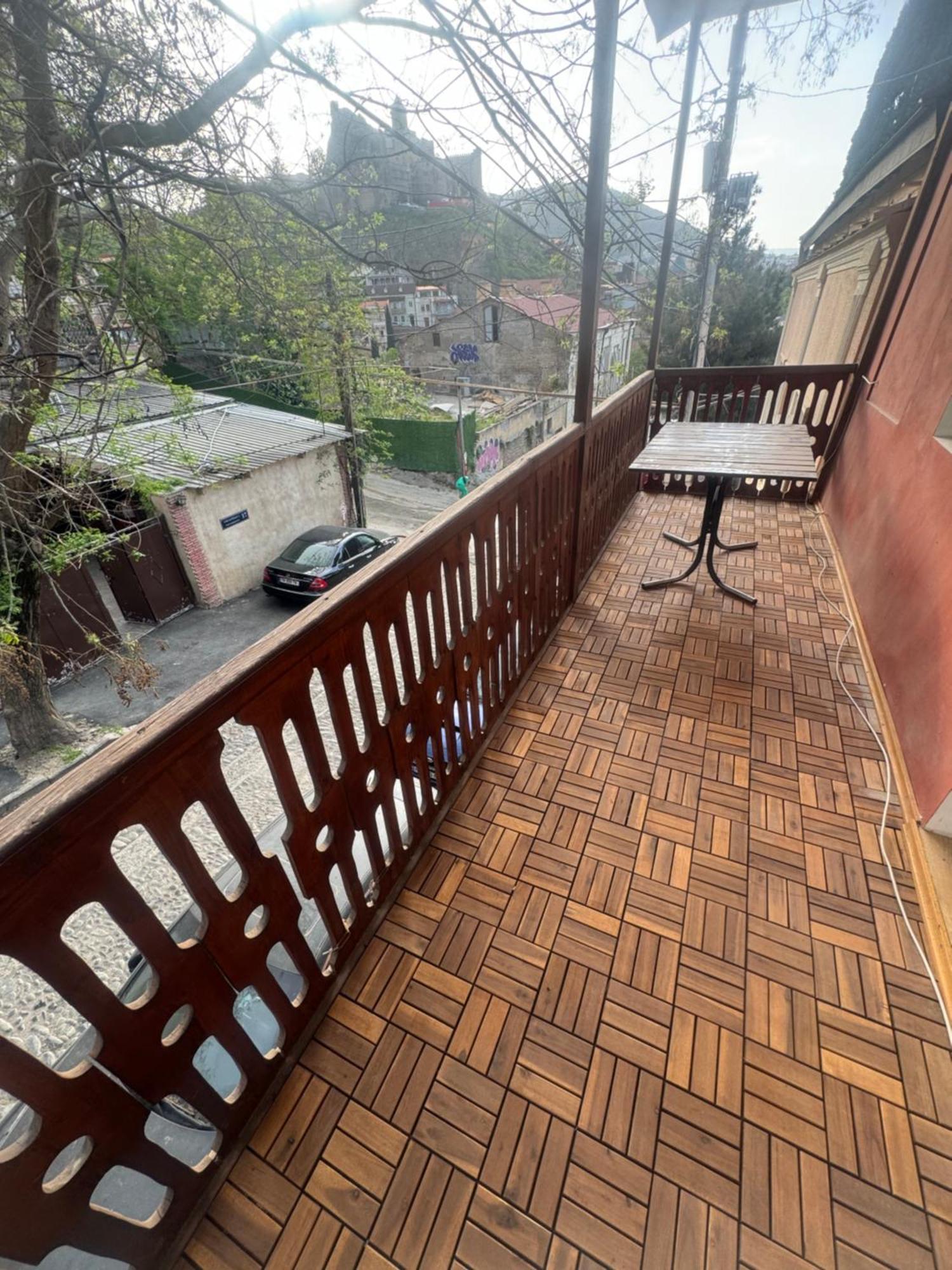 Giorgi Apartment Tbilisi Esterno foto