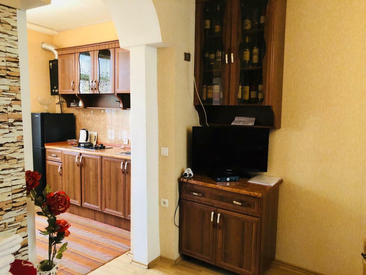 Giorgi Apartment Tbilisi Esterno foto